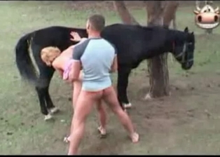 Sexy stallion jizzes a massive load